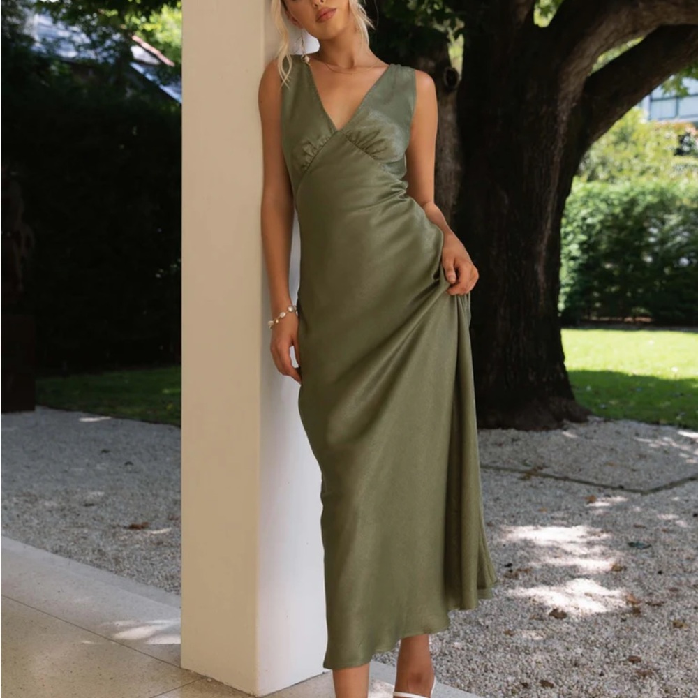 Peppermayo Loren midi dress khaki